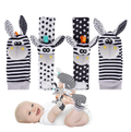 Set sensorial de medias y muñequeras con sonajero