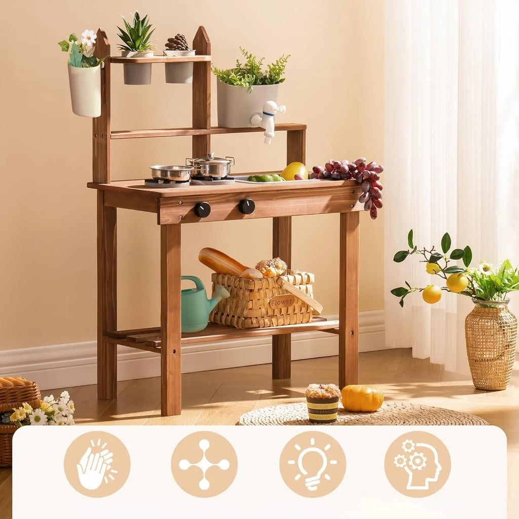 Cocina exterior de madera con grifo