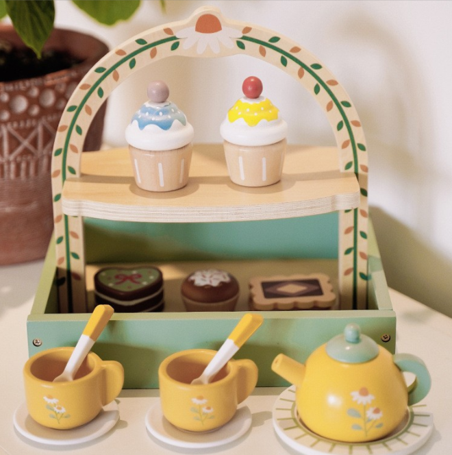Juego de té y pastelería