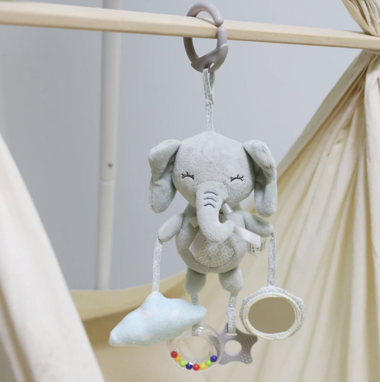 Colgante Elefante con accesorios